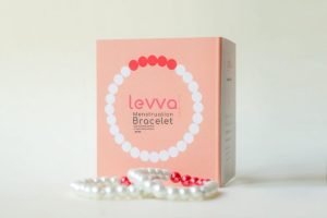 دستبتند لیوا